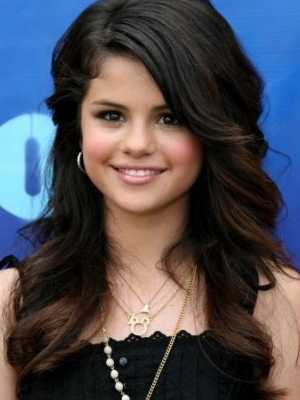 Selena Gomez photo